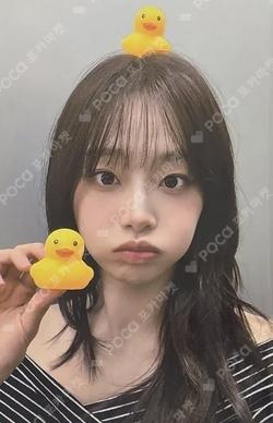Only cry in the rain KTOWN4U Chuu photocard image