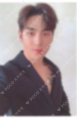THE WOOD BAEKHO photocard image