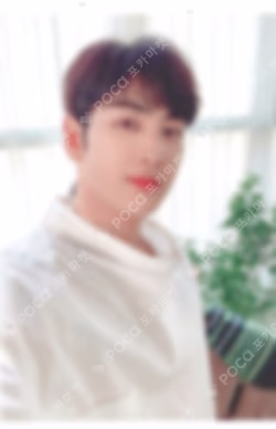 THE WOOD BAEKHO photocard image
