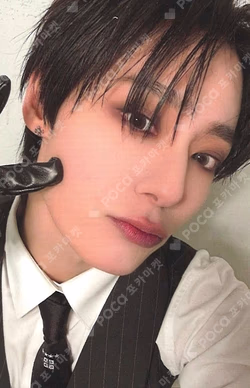 RADAR POCAALBUM ver. HWANWOONG photocard image