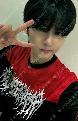 ONE QUESTION Release Event SEUNGMO photocard image