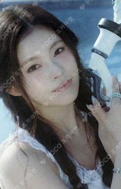 NMIXX 1ST FAN MEETING 'NSWER VACATION' TRADING CARD