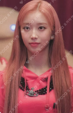 STAYC ✕ MOMENTICA WELCOME CAFE Sumin photocard image