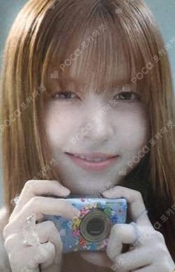 NMIXX 1ST FAN MEETING 'NSWER VACATION' TRADING CARD