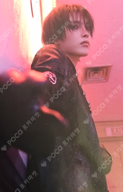 GOLDEN HOUR : Part.3 'In Your Fantasy Edition' POCAALBUM RED VER.