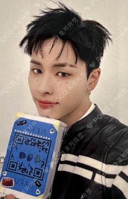 One Bite TOWER RECORDS HARU photocard image