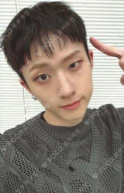 DUH! MUSIC KOREA JIUNG photocard image