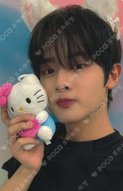 YOUNI-T BEATROAD WOONO photocard image