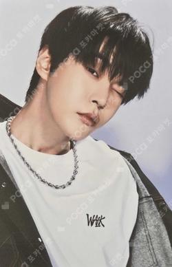 WALK WRIST BAND DOYOUNG photocard image