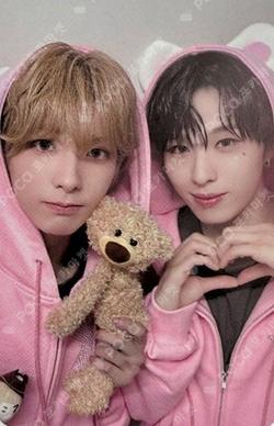NEXZ LIVE TOUR 2025 One Bite Unit photocard image