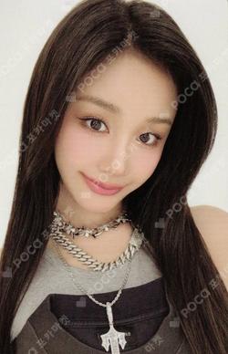2025 BABYMONSTER 1st WORLD TOUR HELLO MONSTERS LUCKY DRAW PHARITA photocard image