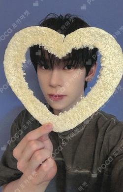 YOUNI-T MAKESTAR STEVE photocard image