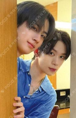 YOUNI-T MAKESTAR Unit photocard image