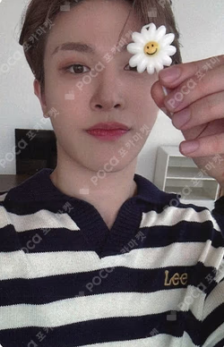TREASURE 4th ANNIVERSARY MAGAZINE YG SELECT SO JUNG HWAN photocard image