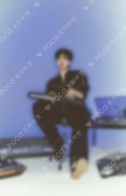 BOYNEXTDOOR TOUR KNOCK ON Vol.1 FINAL Photocard WOONHAK photocard image