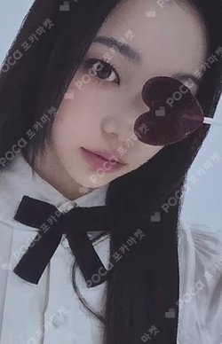 Four Hearts Club RANDOM TRADING CARD SET