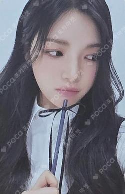 Four Hearts Club RANDOM TRADING CARD SET YUHA photocard image