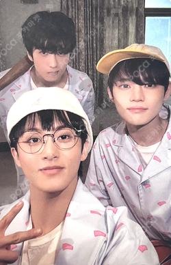 Go Back To The Future Benefit Unit photocard image