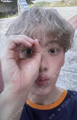 CHAMELEON BROADCAST YoonSanha photocard image