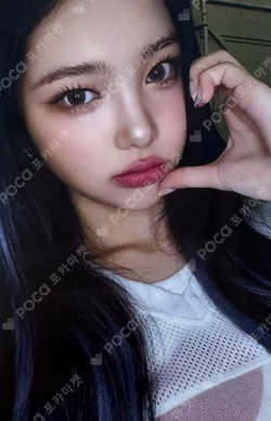 Hearts2Hearts X Teenieping PHOTO CARD HOLDER SET
