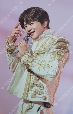 SHINee WORLD VI [PERFECT ILLUMINATION : SHINee'S BACK] DVD/BD PRE-ORDER EVENT