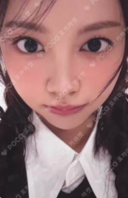 Four Hearts Club RANDOM TRADING CARD SET Carmen photocard image