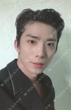 2022 SF9 LIVE FANTASY #4 DELIGHT USA TOUR VIP PACKAGE HWIYOUNG photocard image