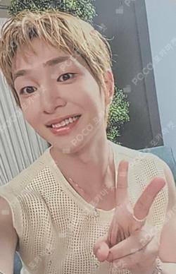 PERCENT fromm store ONEW photocard image
