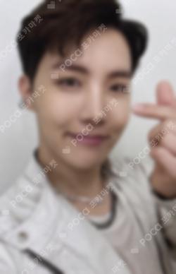 PERMISSION TO DANCE ON STAGE - LIVE J-Hope photocard image