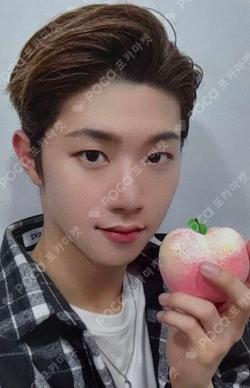 HOUSE OF TRICKY : SPUR WITHMUU HYUNWOO photocard image