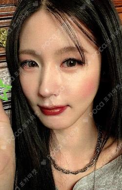 We are MUVVE MIYEON photocard image