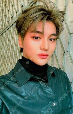 DRIPPIN 1ST OFFICIAL FANCLUB ‘DREAMIN’