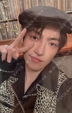 Billboard Artist : ATEEZ Edition KQ SHOP HONGJOONG photocard image
