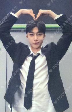 2025 MONSTA X CONNECT X ACRYLIC TURNING STAND HYUNGWON photocard image