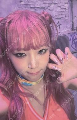 HATE XX LIKE Ver. YENA photocard image