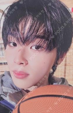 Kick Out, Flip Now! Gym Cabinet Ver. Amaru photocard image