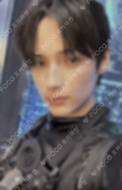 TXT HUENINGKAI photocard image