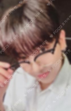 No Genre YIZHIYU WINNER JAEHYUN photocard image