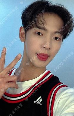 seOul cOllectiOn JUMP UP KB photocard image