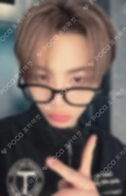 No Genre YIZHIYU TAESAN photocard image
