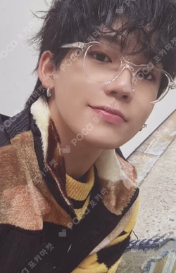 THE SECOND STEP : CHAPTER ONE PHOTOBOOK ver. BLUE ver. CHOI HYUN SUK photocard image