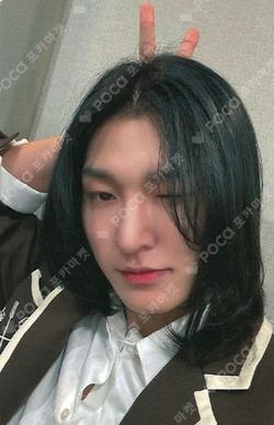 Things I Can't Say LOve DAILY DUCK JunJi photocard image