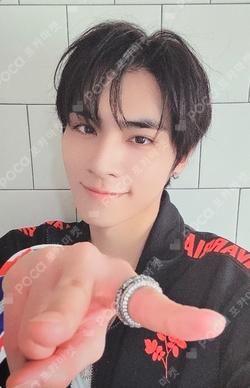 BIG BANDS OFF Ver. XIAOJUN photocard image