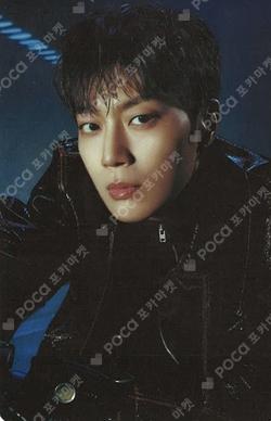 From Real to Surreal Platform ver. SURREAL A VER. YOON DU JUN photocard image