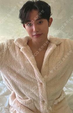 2025 Season's Greetings [take a mOment] fromm store Mill photocard image