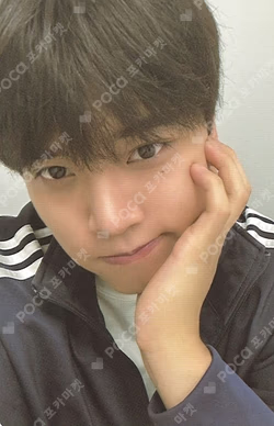 2024 OMEGA X MEMBERSHIP 1:1 PHOTO EVENT fromm store HYUK photocard image
