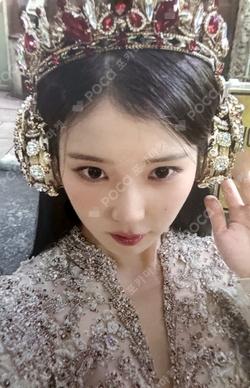 2024 IU HEREH WORLD TOUR CONCERT BLU-RAY + DVD SET IU photocard image