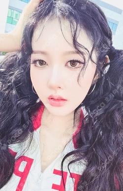 I WANT IT BURN Ver. Sieun photocard image