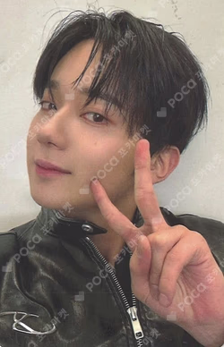 PowerCircles YECHAN photocard image