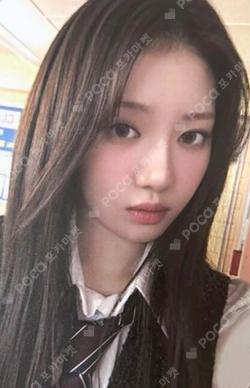 2025 BABYMONSTER 1st WORLD TOUR HELLO MONSTERS IN ASIA RANDOM ACRYLIC KEYRING + PIN BUTTON SET RORA photocard image